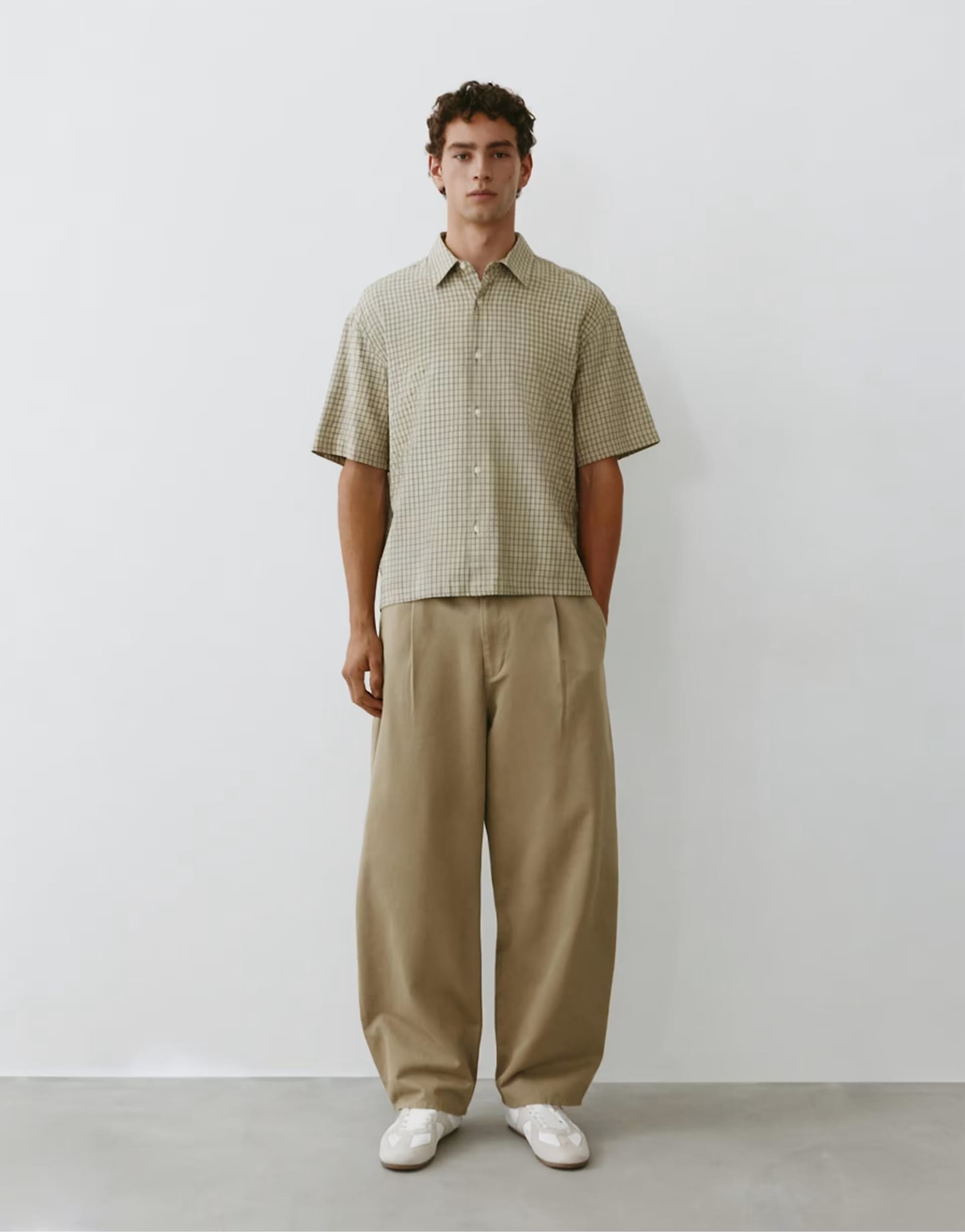 beige