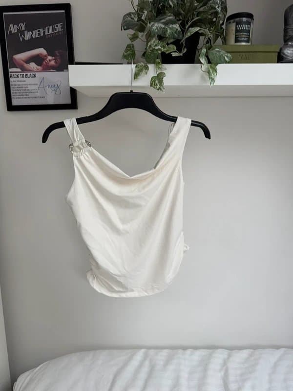 Bershka Bershka Off Shoulder Top in White