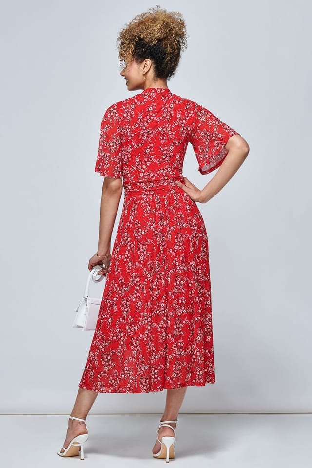 Jolie Moi Jolie Moi Women's Carina Key Hole Mesh Midi Dress in Red - 2