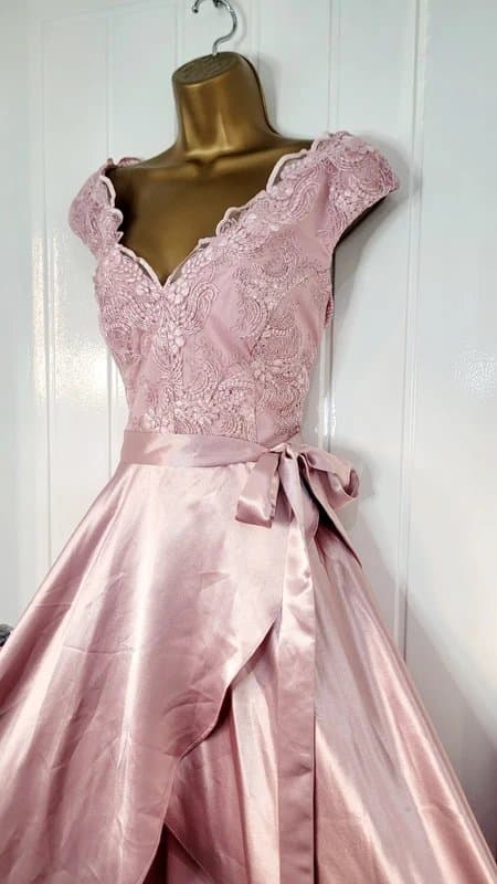Quiz QUIZ Ladies size 18 blush pink lace & satin dipped hem occasion dress wedding races