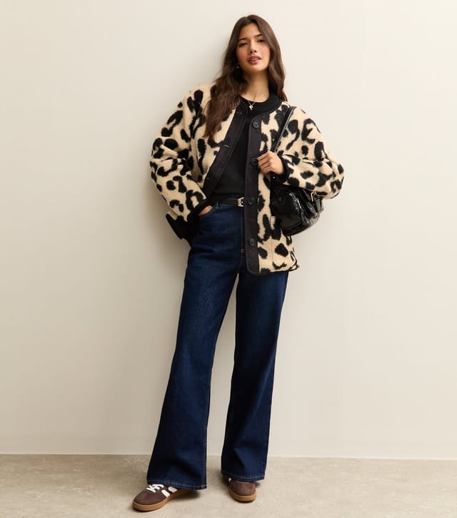 New Look Women's Cream Leopard Print Borg Textured Jacket New Look - 3
