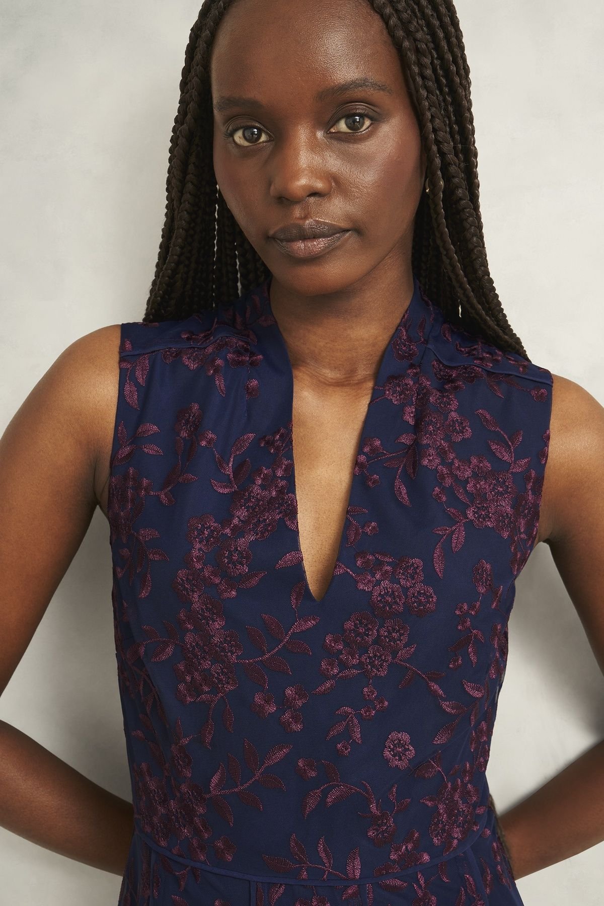 Hobbs London Hobbs London Women's Quin Embroidered Dress in Dark Navy - 3