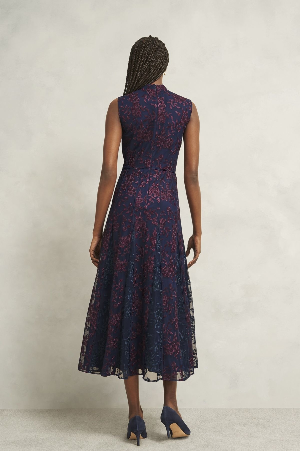 Hobbs London Hobbs London Women's Quin Embroidered Dress in Dark Navy - 4