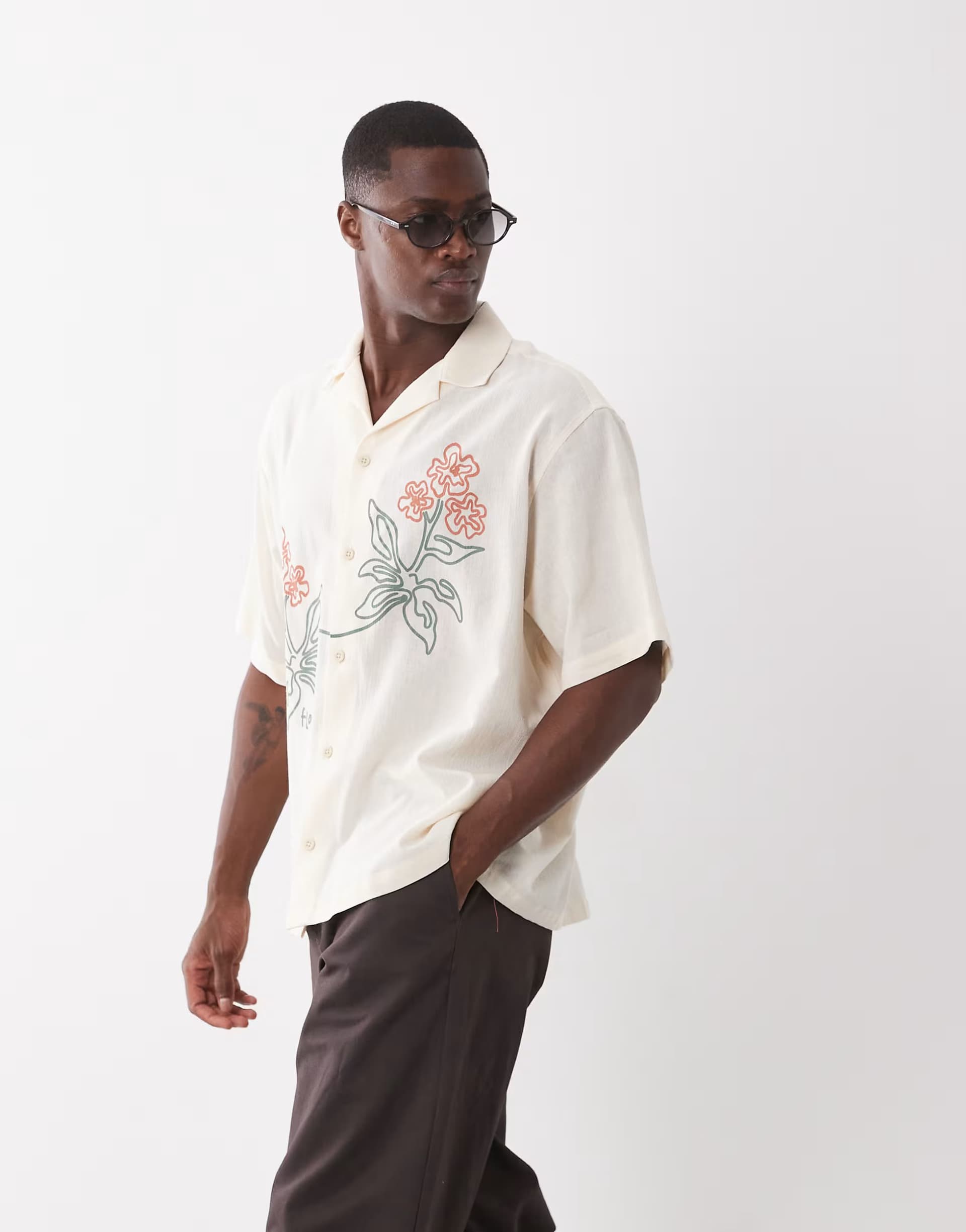 ASOS ASOS DESIGN oversized shirt with floral print in cream