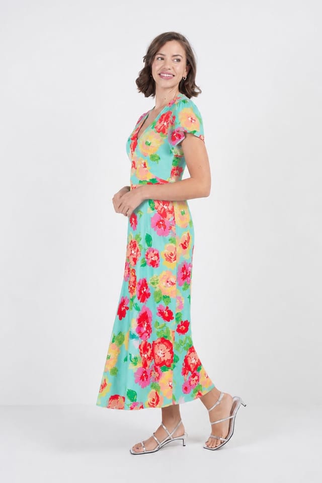 Kettlewell Kettlewell Women's Floral Print Tie Back Midi Dress in Aqua - 3