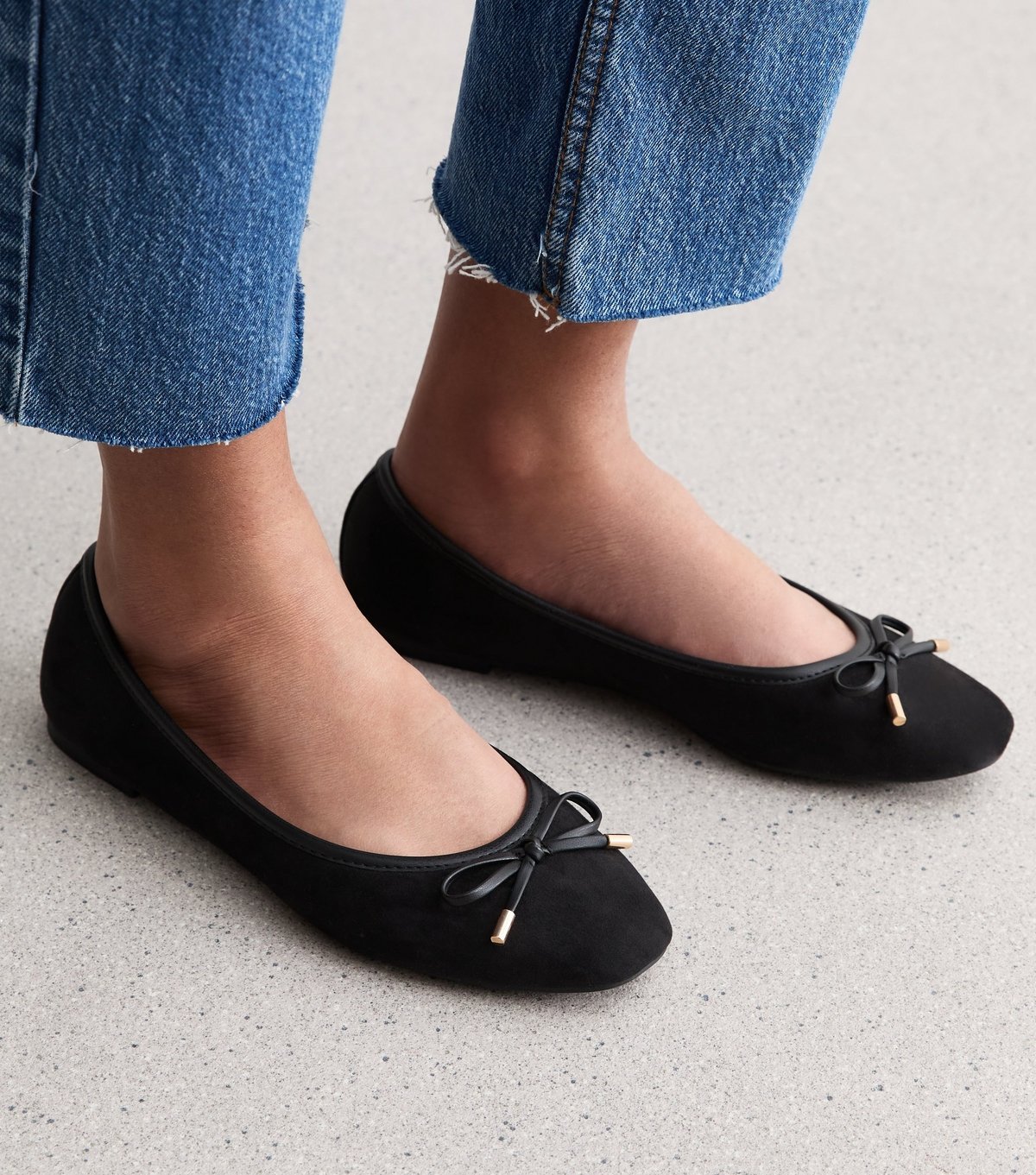 New Look Women's Black Suedette Ballet Flats New Look - 2