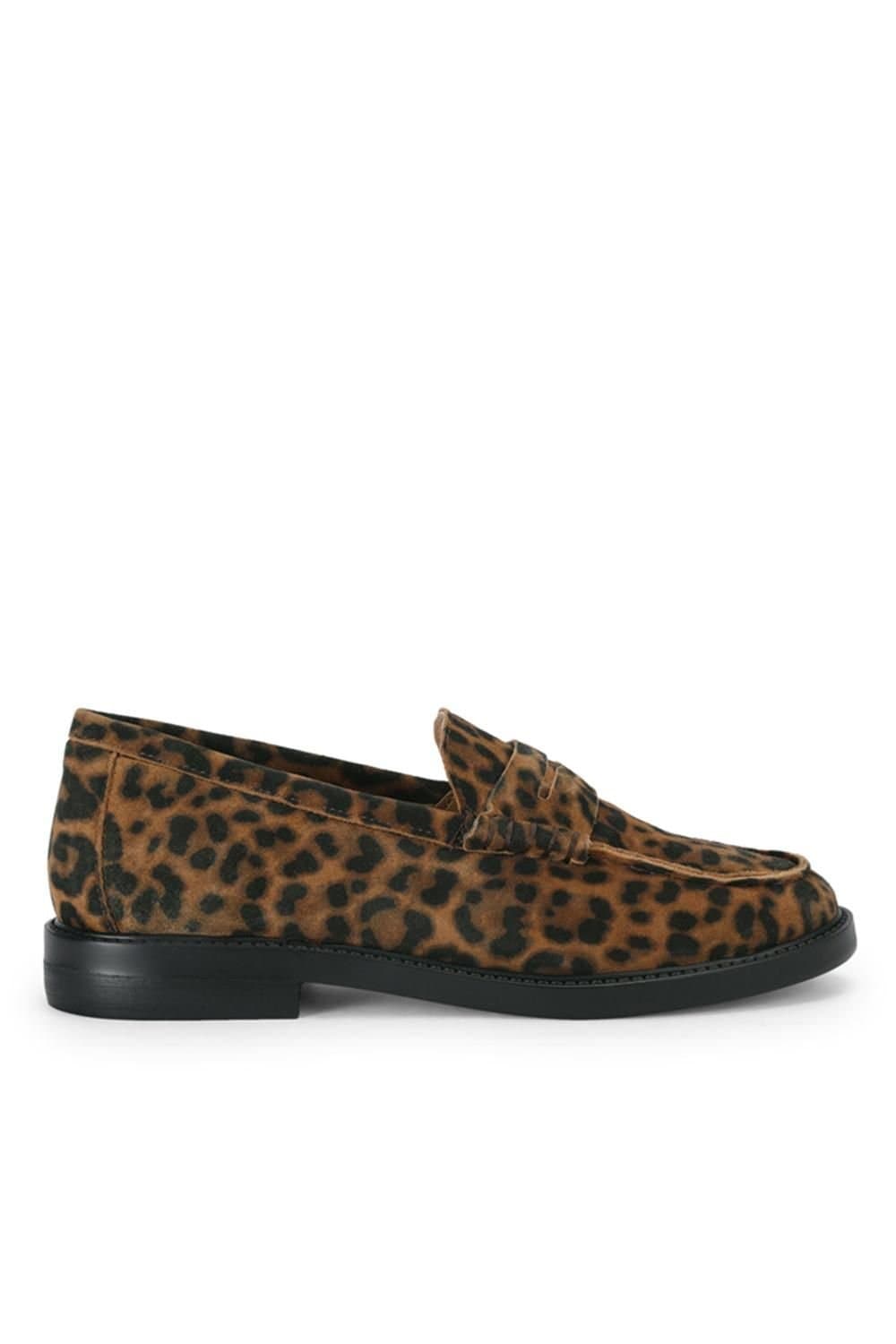Steve Madden STEVE MADDEN Women's 'Madison Leopard Print' Leather Flats in Brown
