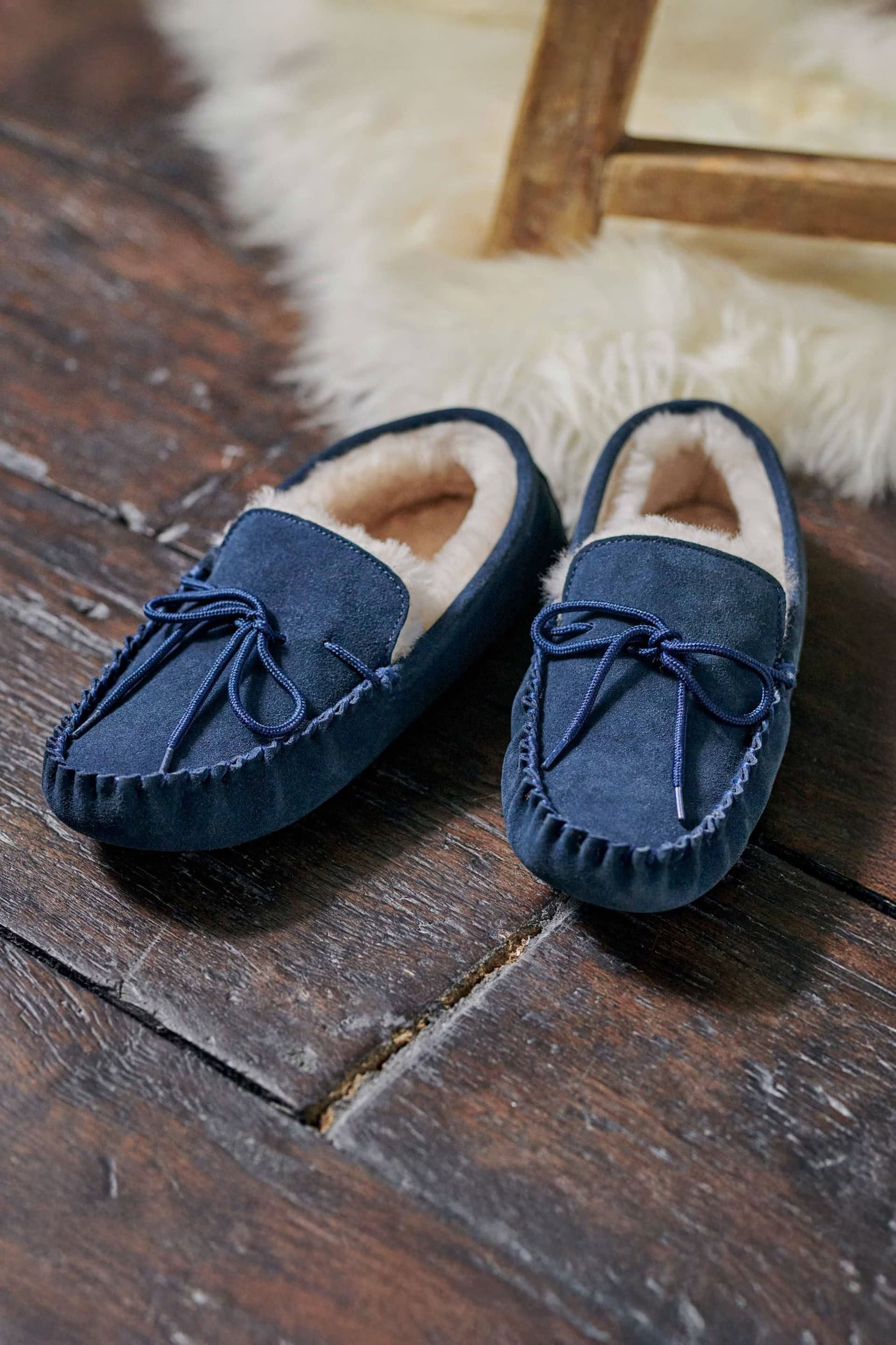 WoolOvers WoolOvers Men's Mens Sheepskin Moccasin in Navy