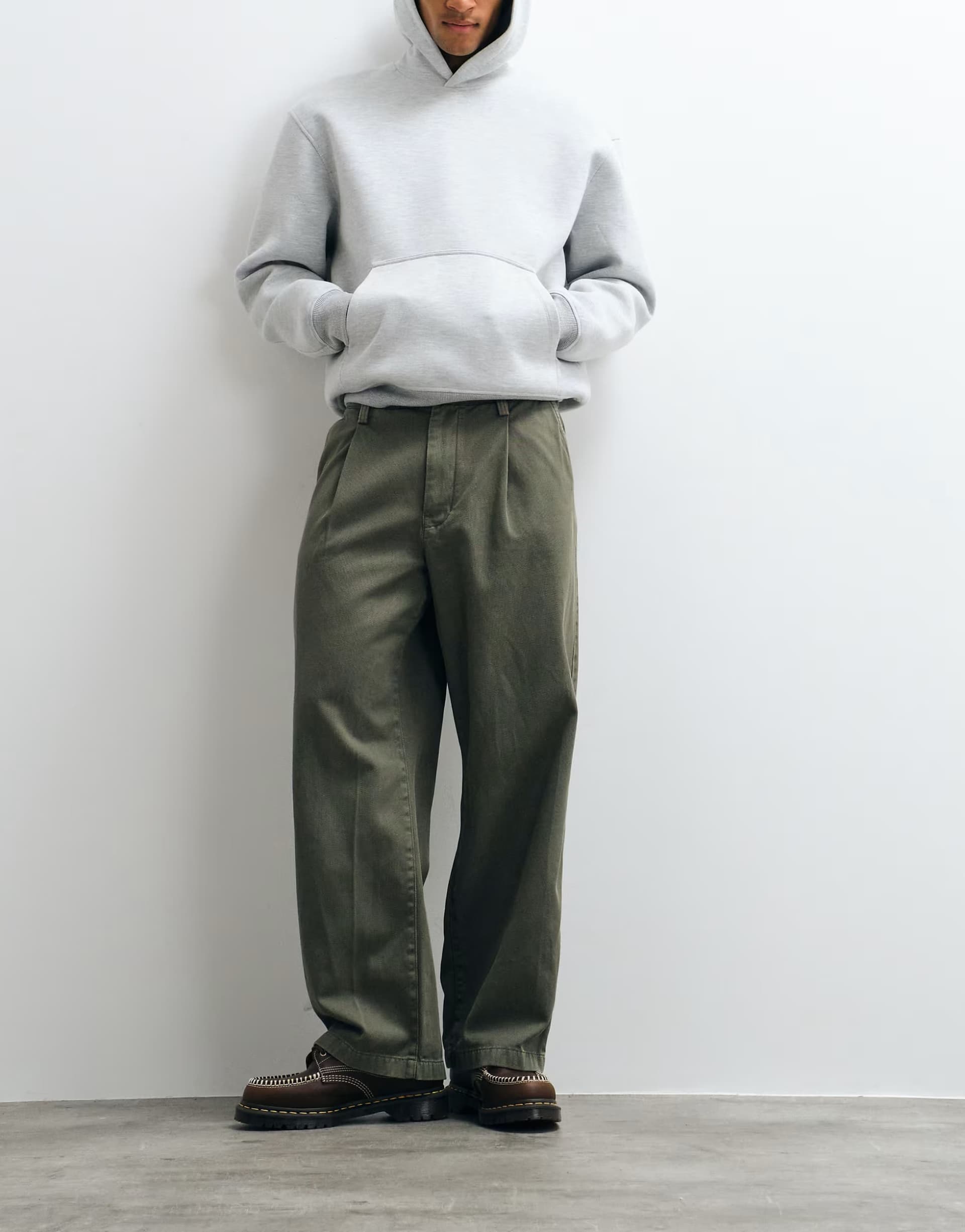 ASOS Tommy Jeans Theo baggy fit washed chino trousers in khaki