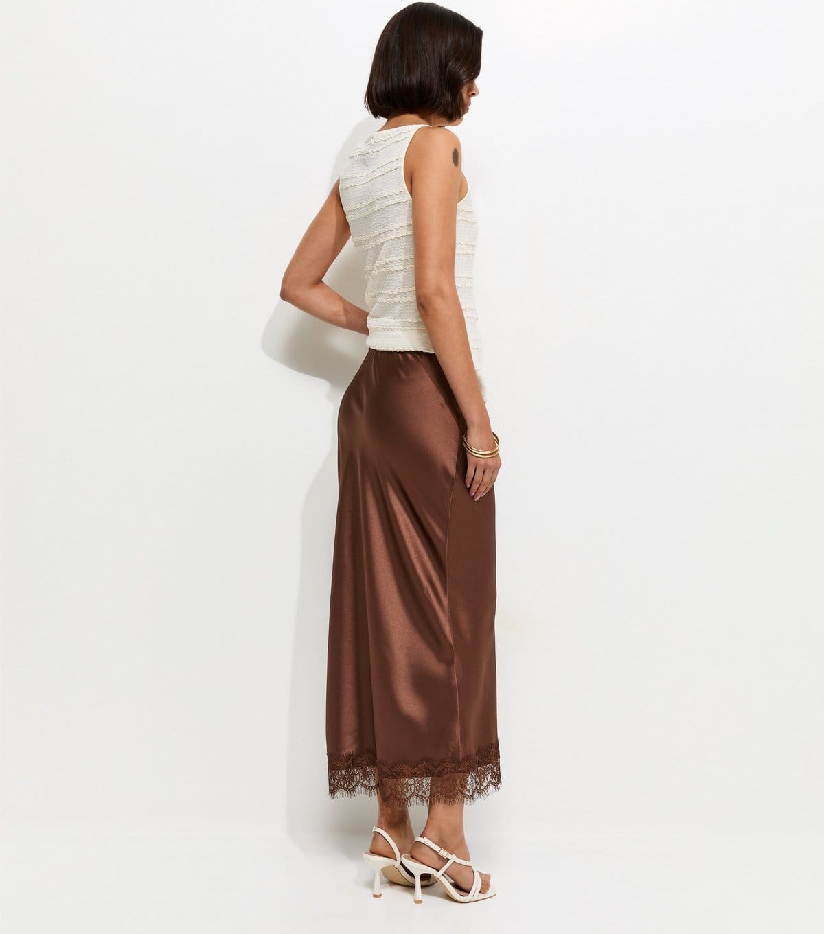 New Look Women's Dark Brown Satin Lace Hem Midi Skirt New Look - 4
