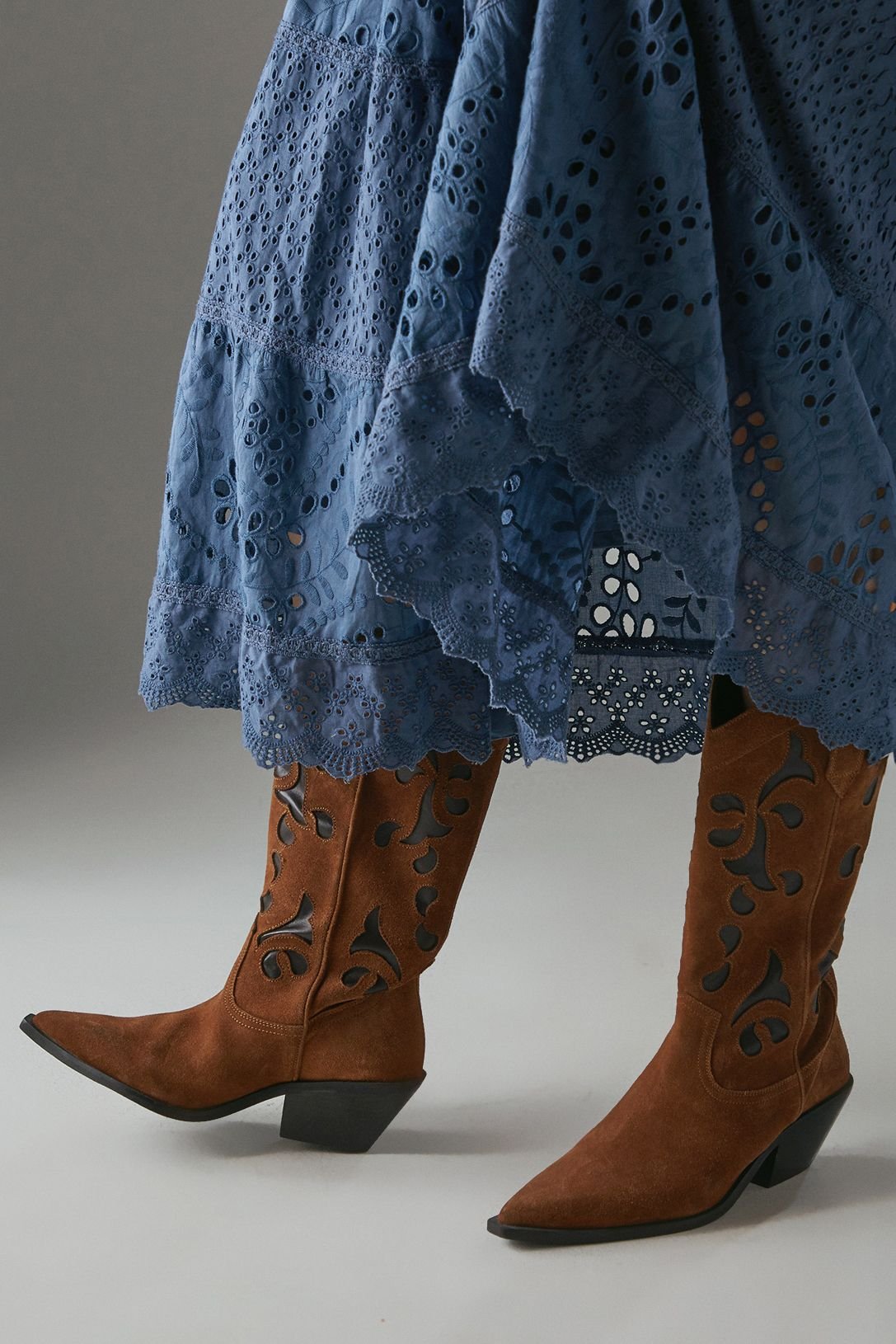 Faith Faith Women's : Sadie Suede Cutout Western Boots in Tan - 3