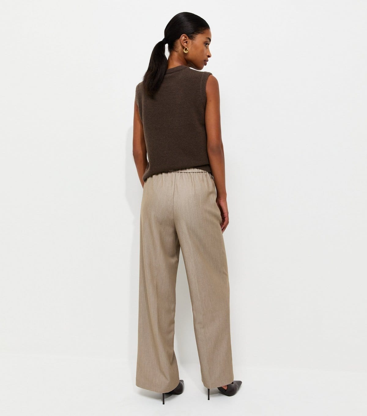 New Look Women's Stone Tailored Front Crease Wide Leg Trousers New Look - 4