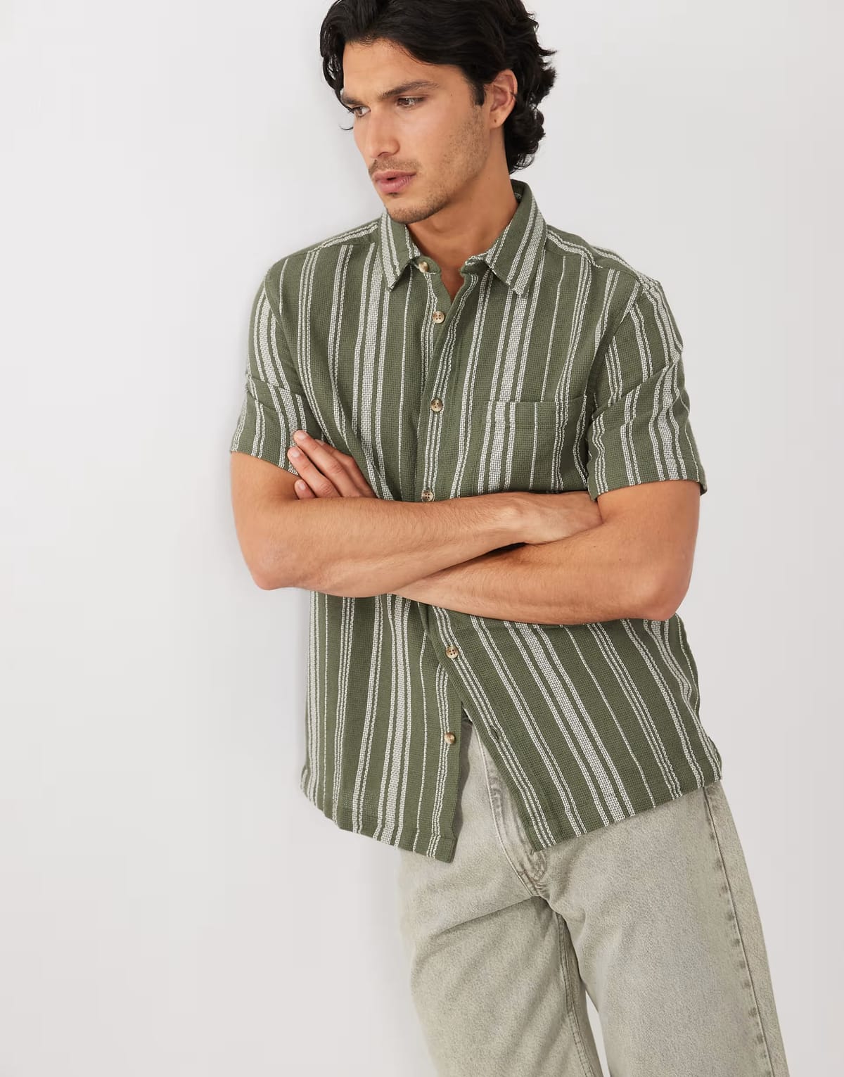 ASOS ASOS DESIGN regular fit stripe shirt in green and white - 1