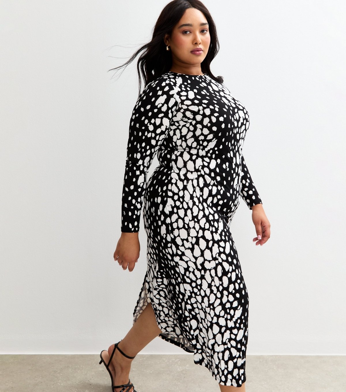 New Look Women's Plus Size Black Abstract Print Jersey Midi Dress Curves New Look - 3