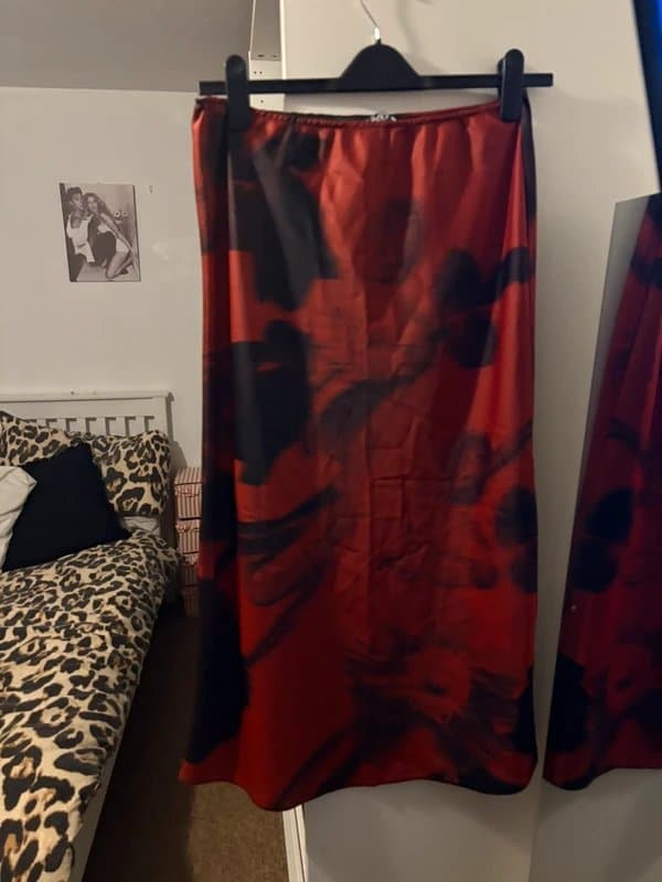 ASOS ASOS design red floral midi skirt