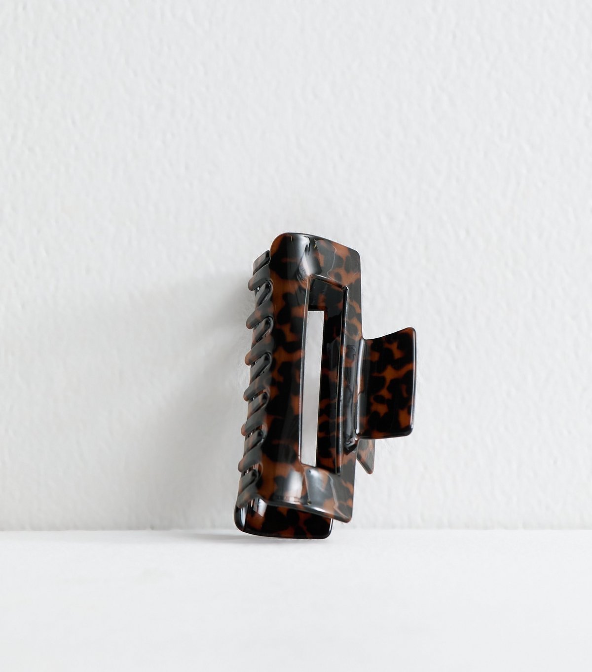 New Look Dark Brown Tortoiseshell Effect Rectangular Hair Claw Clip New Look - 2