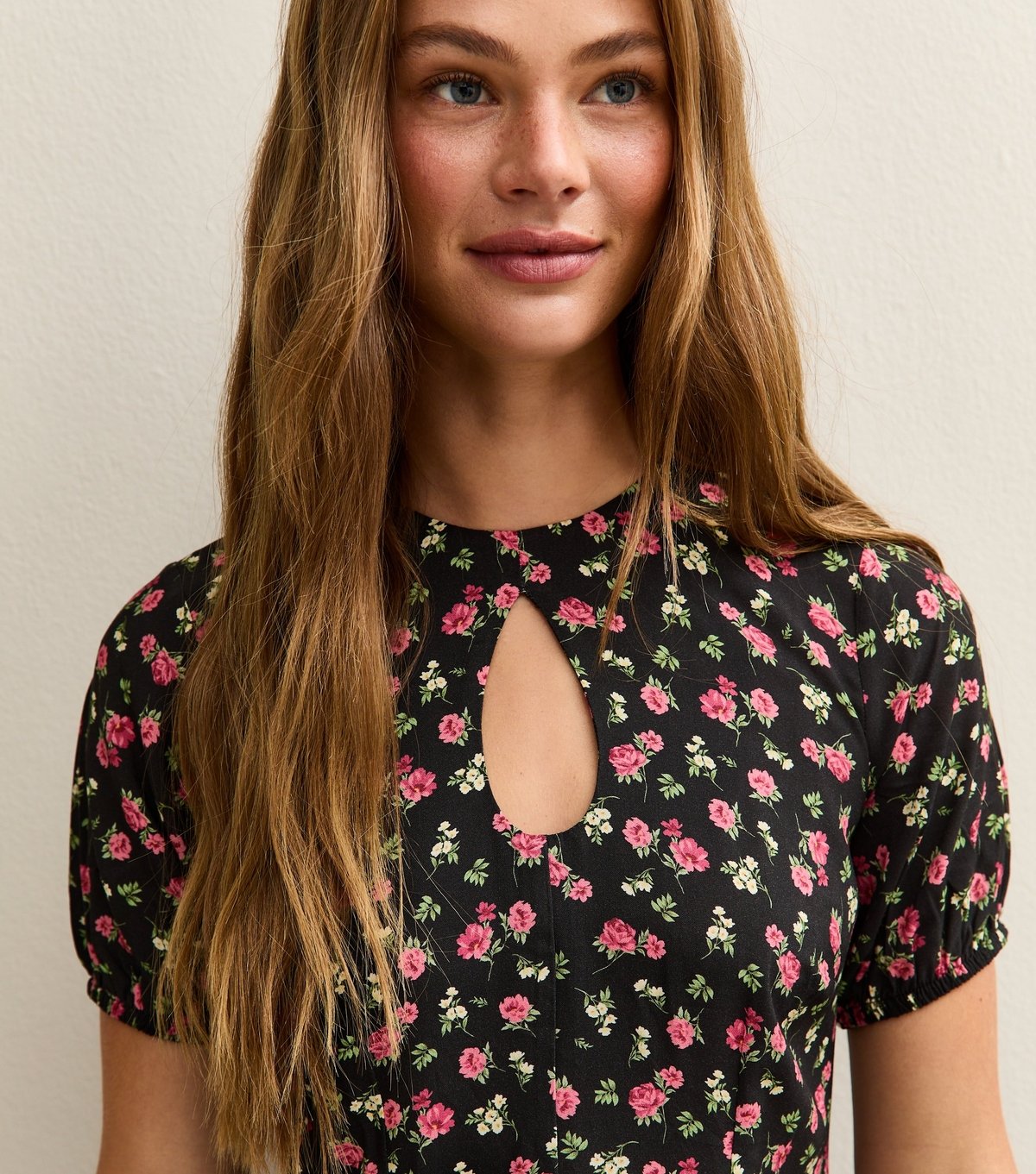 New Look Women's Black Floral Short Sleeve Mini Dress New Look - 2