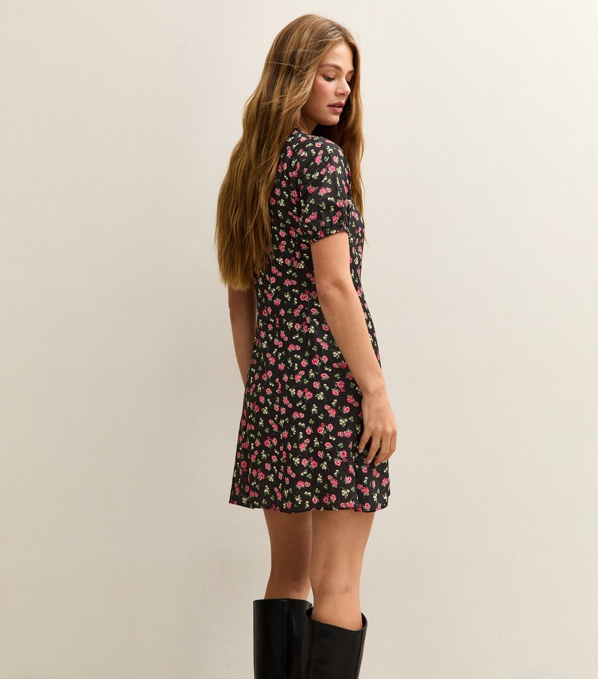 New Look Women's Black Floral Short Sleeve Mini Dress New Look - 4