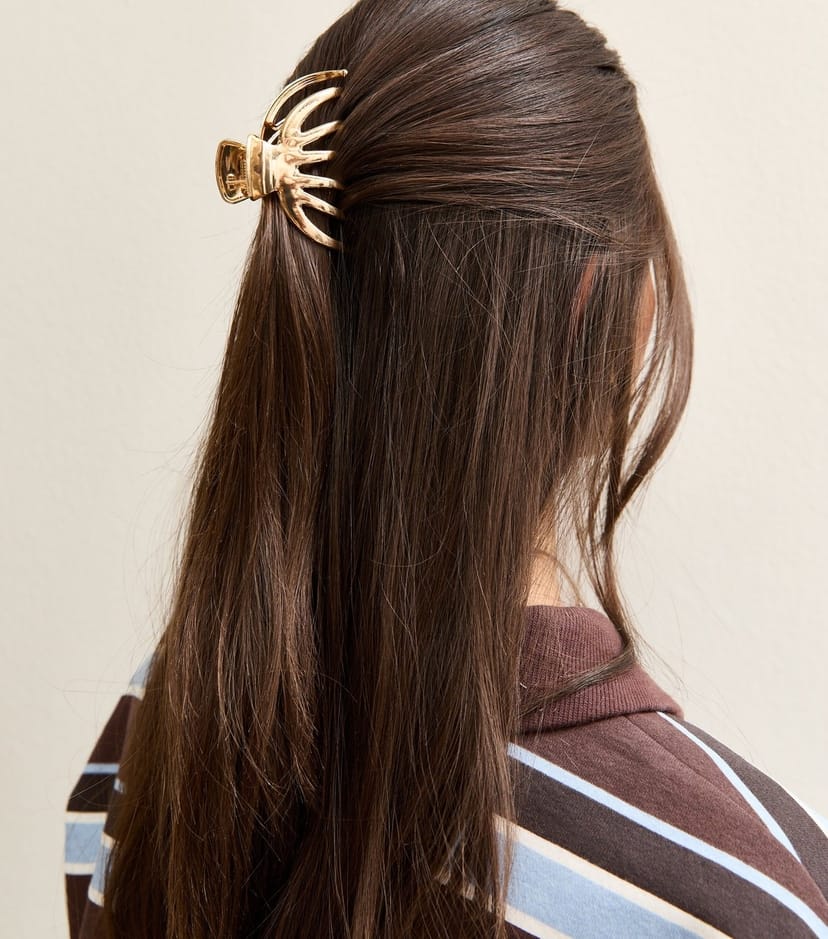 New Look Gold Tone Wide Metal Hair Claw Clip New Look - 1