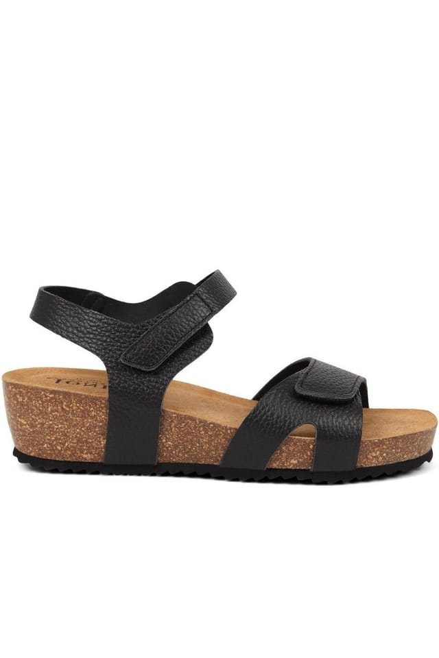 Jones Bootmaker Jones Bootmaker Women's Joanie Leather Sandals in Black - 2