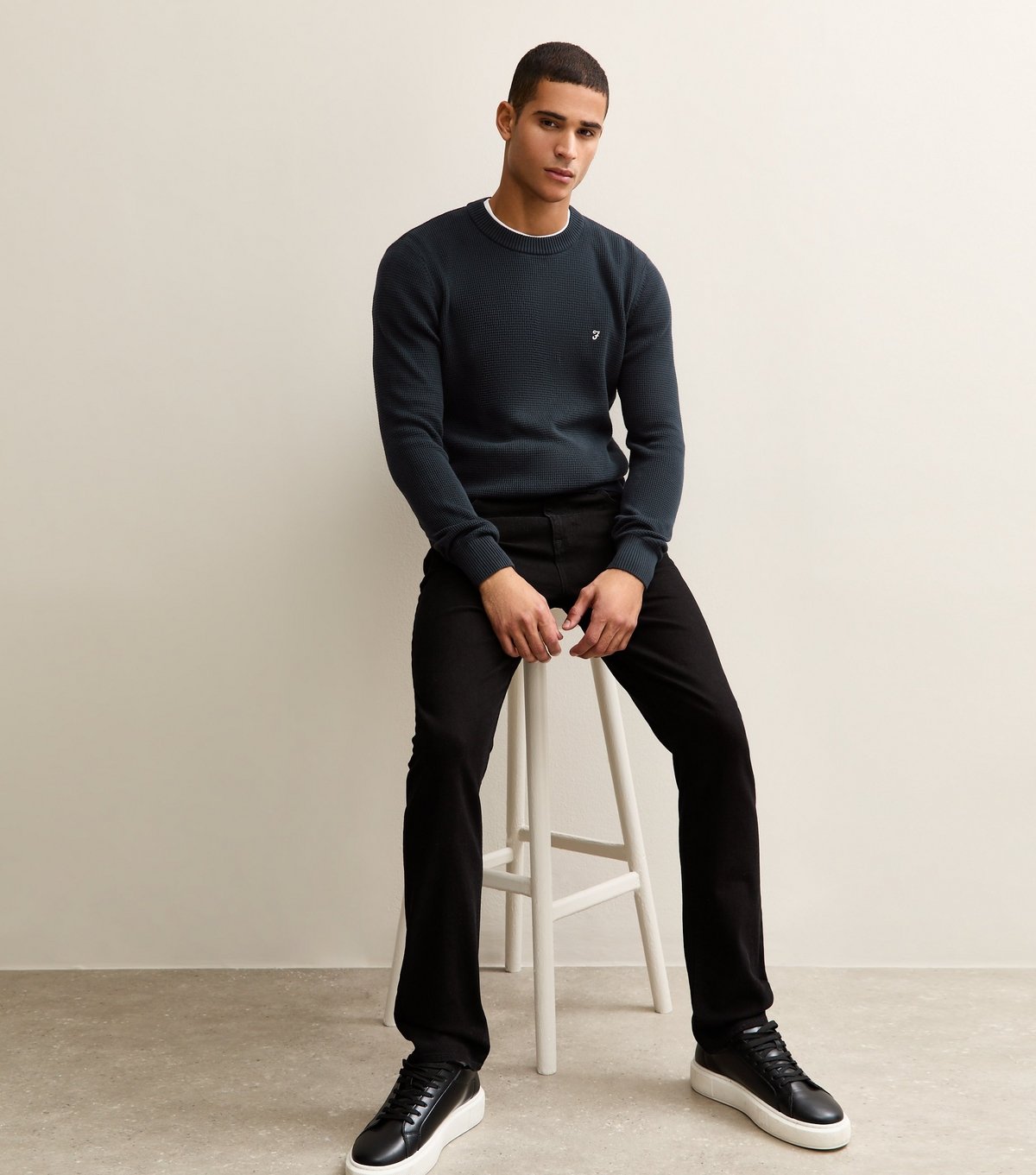 Farah Men's Navy Regular Fit Knitted Crew Neck Jumper Farah New Look - 2