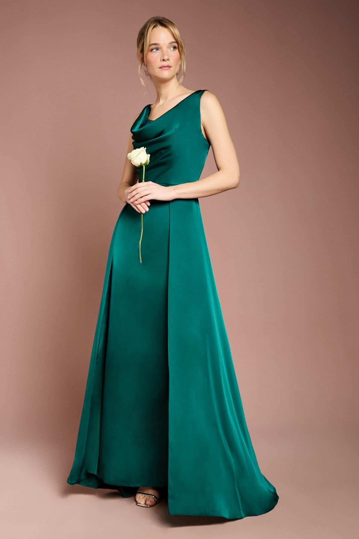 Coast Coast Women's Honoured Sleeveless Cowl Neck Satin Maxi Bridesmaid Dress in Emerald