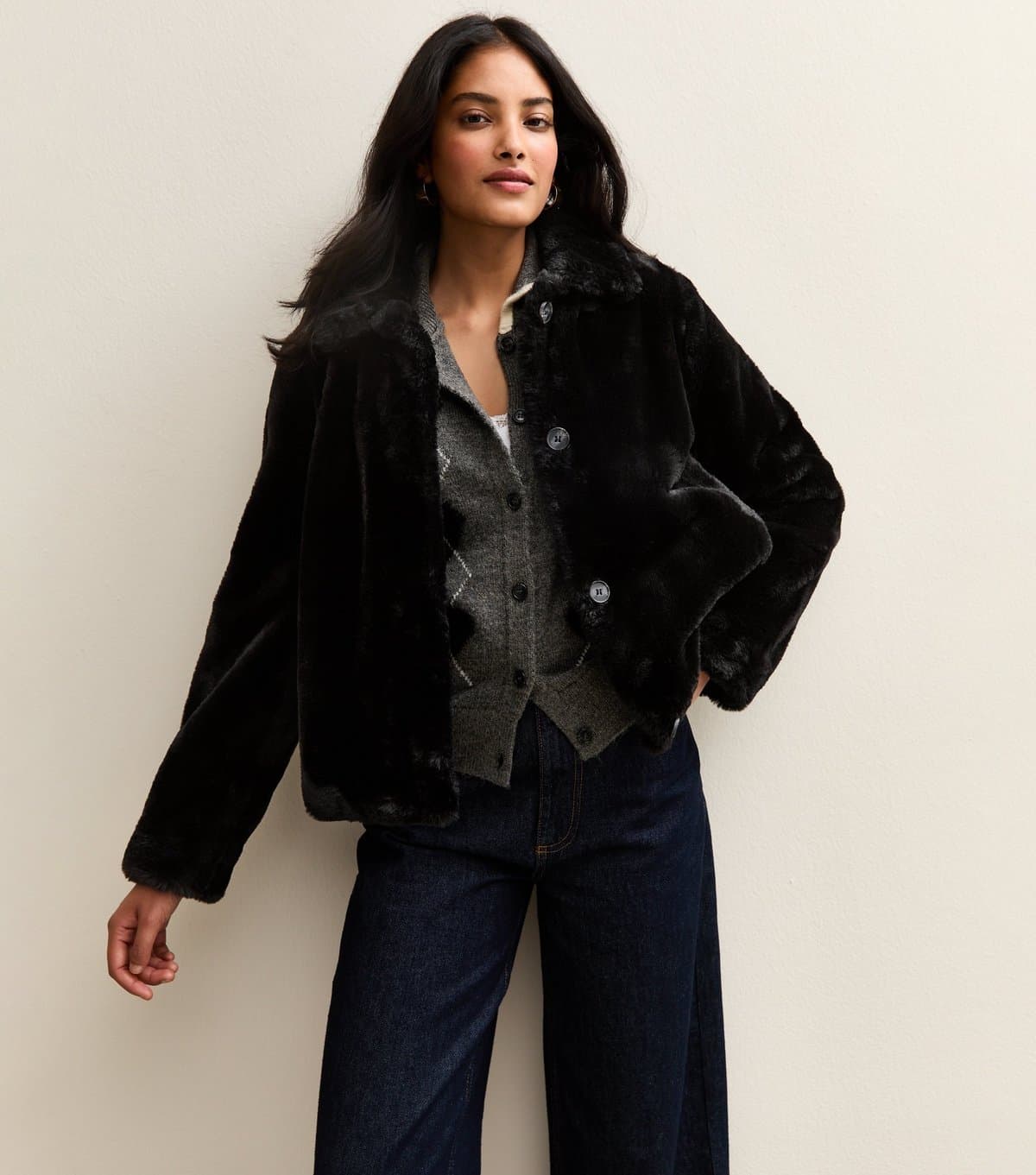 New Look Women's Black Faux Fur Jacket New Look