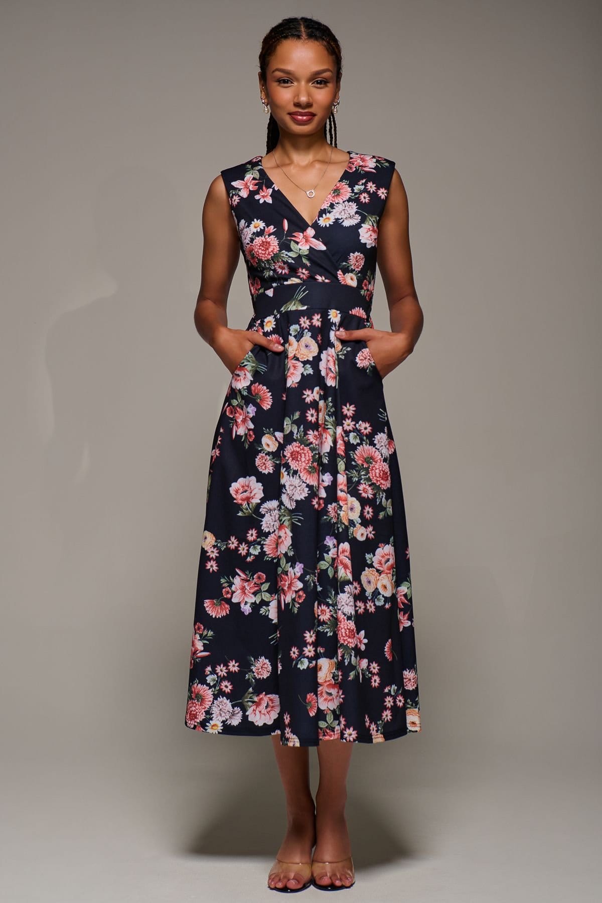 Jolie Moi Jolie Moi Women's V-Neck Fit & Flare Scuba Midaxi Dress in Black - 4