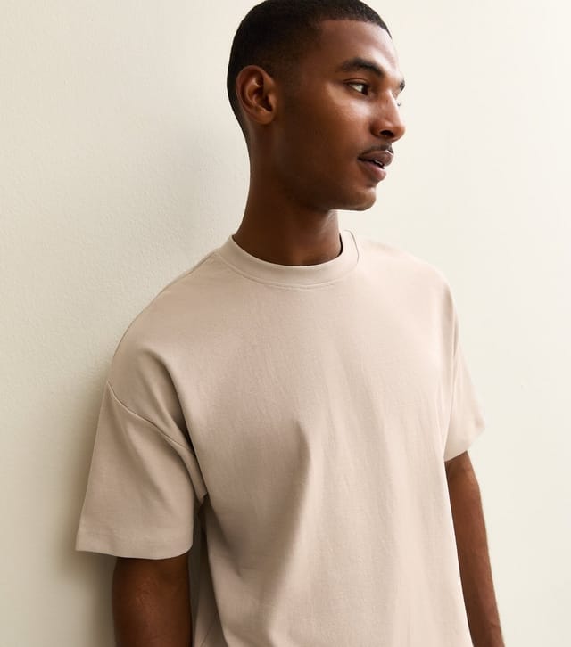 New Look Men's Stone Relaxed Heavyweight Crew Neck T-Shirt New Look - 3