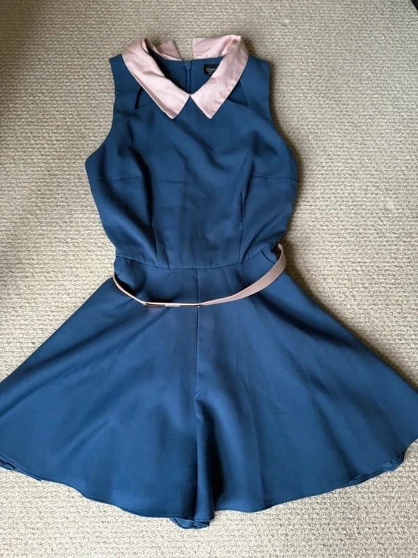 Topshop Topshop navy blue sleeveless playsuit - size 8
