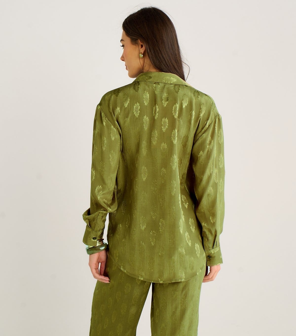 Gini London Women's Light Khaki Floral Satin Jacquard Shirt Gini London New Look - 4