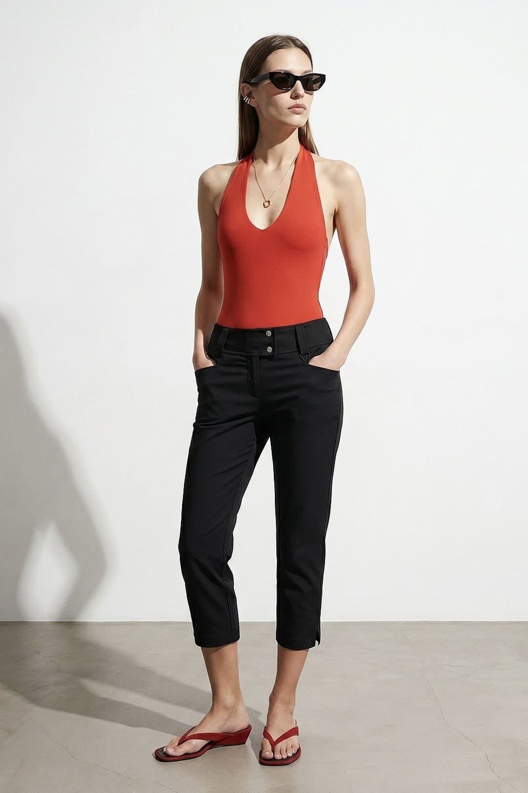 Dilvin Dilvin Women's High-Waist Black Crepe Wide-Leg Capri Trousers