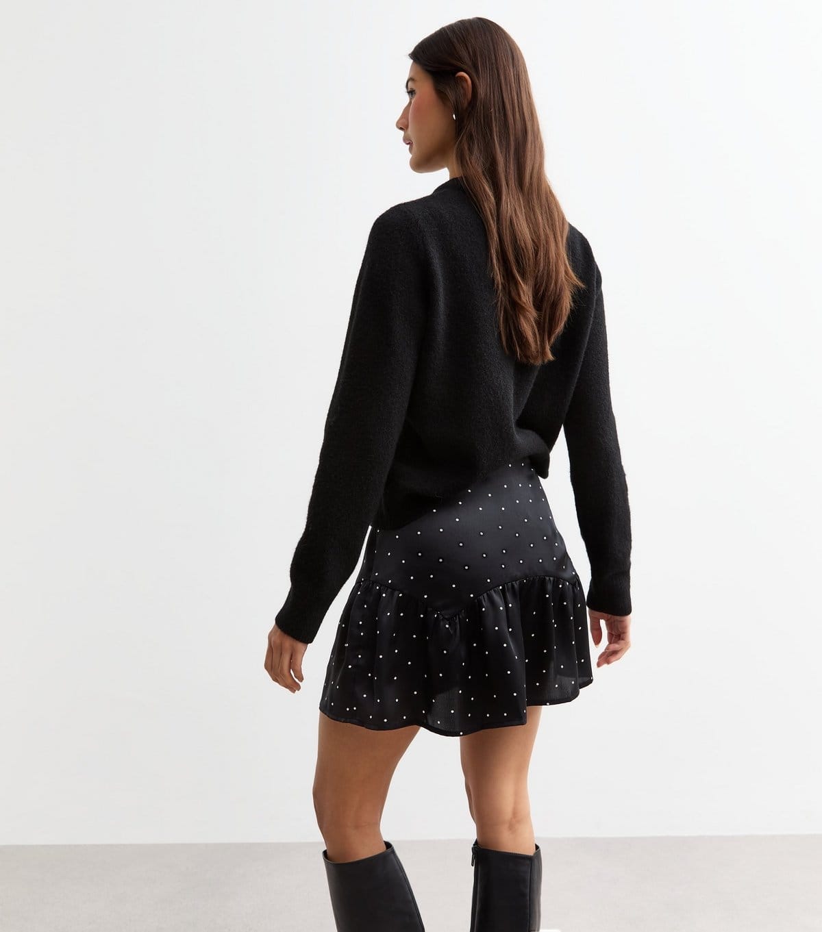 New Look Women's Black Polka Dot Satin Mini Skirt New Look - 4