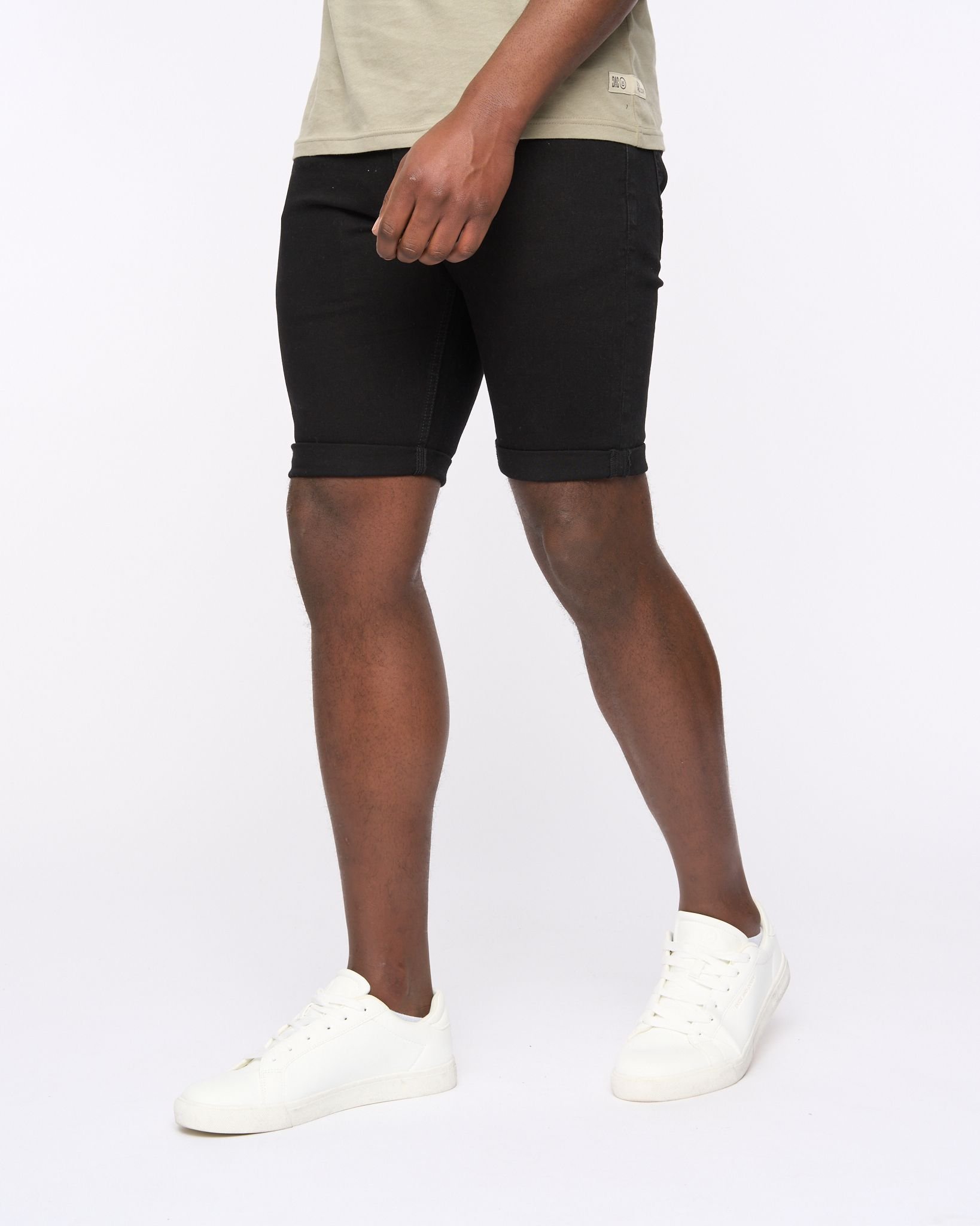Duck&Cover Duck&Cover Men's Zeki Shorts in Black - 4