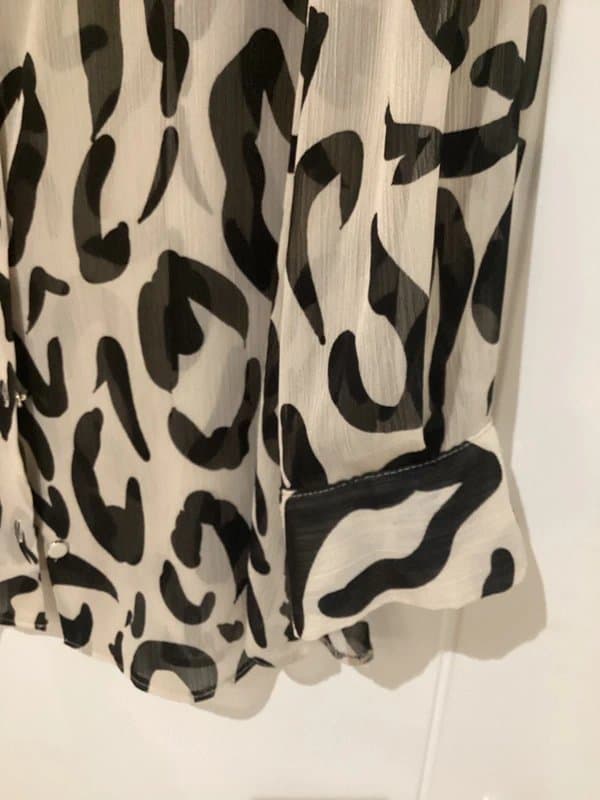 New Look New Look chiffon abstract blouse size 14