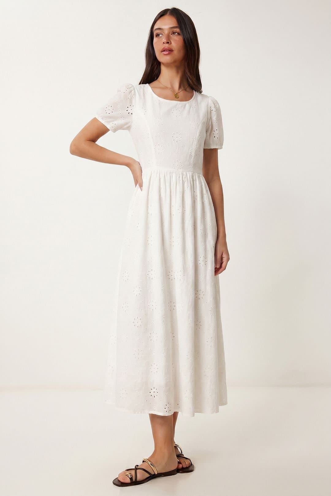 Happiness Istanbul Happiness Istanbul Women's Embroidered Cotton-Blend Poplin Maxi Dress in White