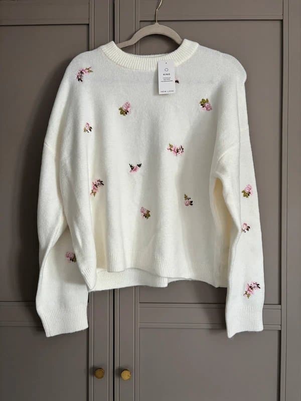 New Look New Look Cream Ditsy Floral Jumper