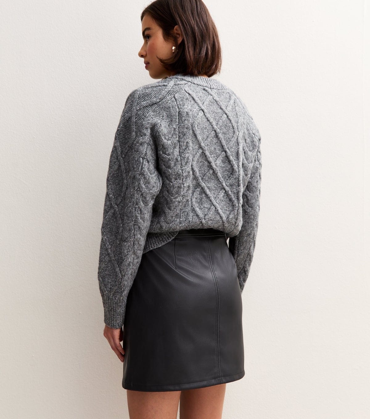 New Look Women's Black Faux Leather A-Line Mini Skirt New Look - 4