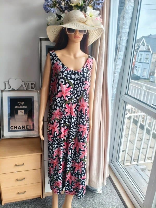F&F 95%viscose+5%elastane summer hit midi dress exotic flowers print size 18 excellent condition