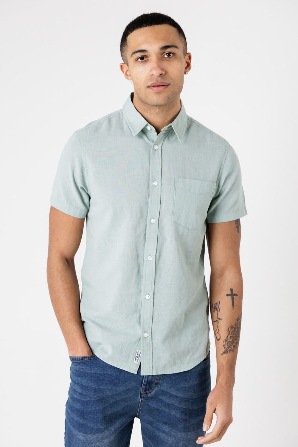 Tokyo Laundry Tokyo Laundry Men's Linen Blend Short Sleeve Button-Up Shirt with Chest Pocket in Light Green