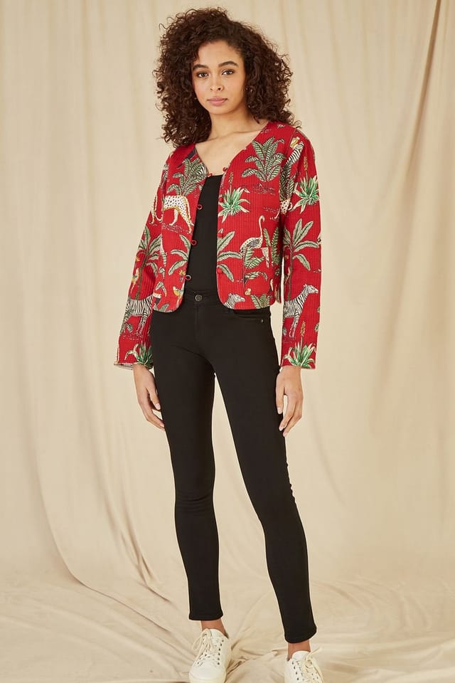 Yumi Yumi Women's Red Animal Print Reversible Cotton Cropped Quilted Jacket - 2