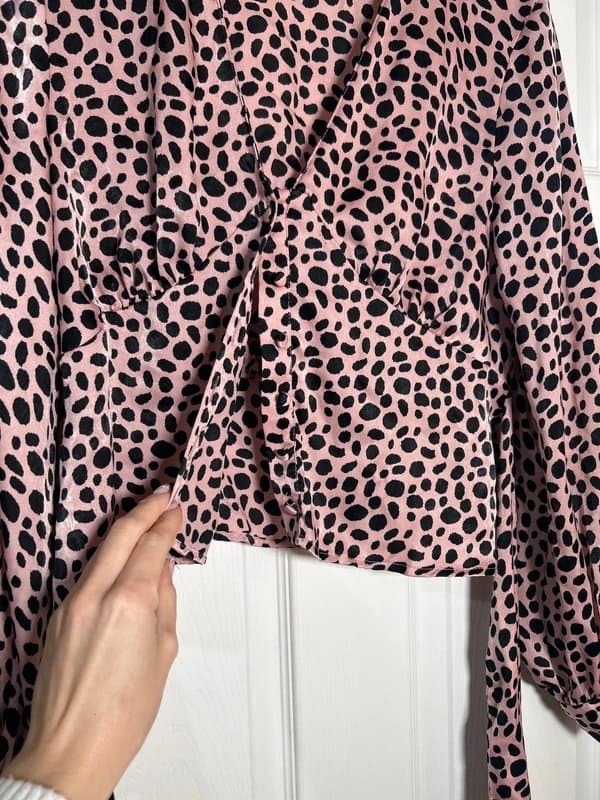 Topshop Topshop size 12 silk polkadot top