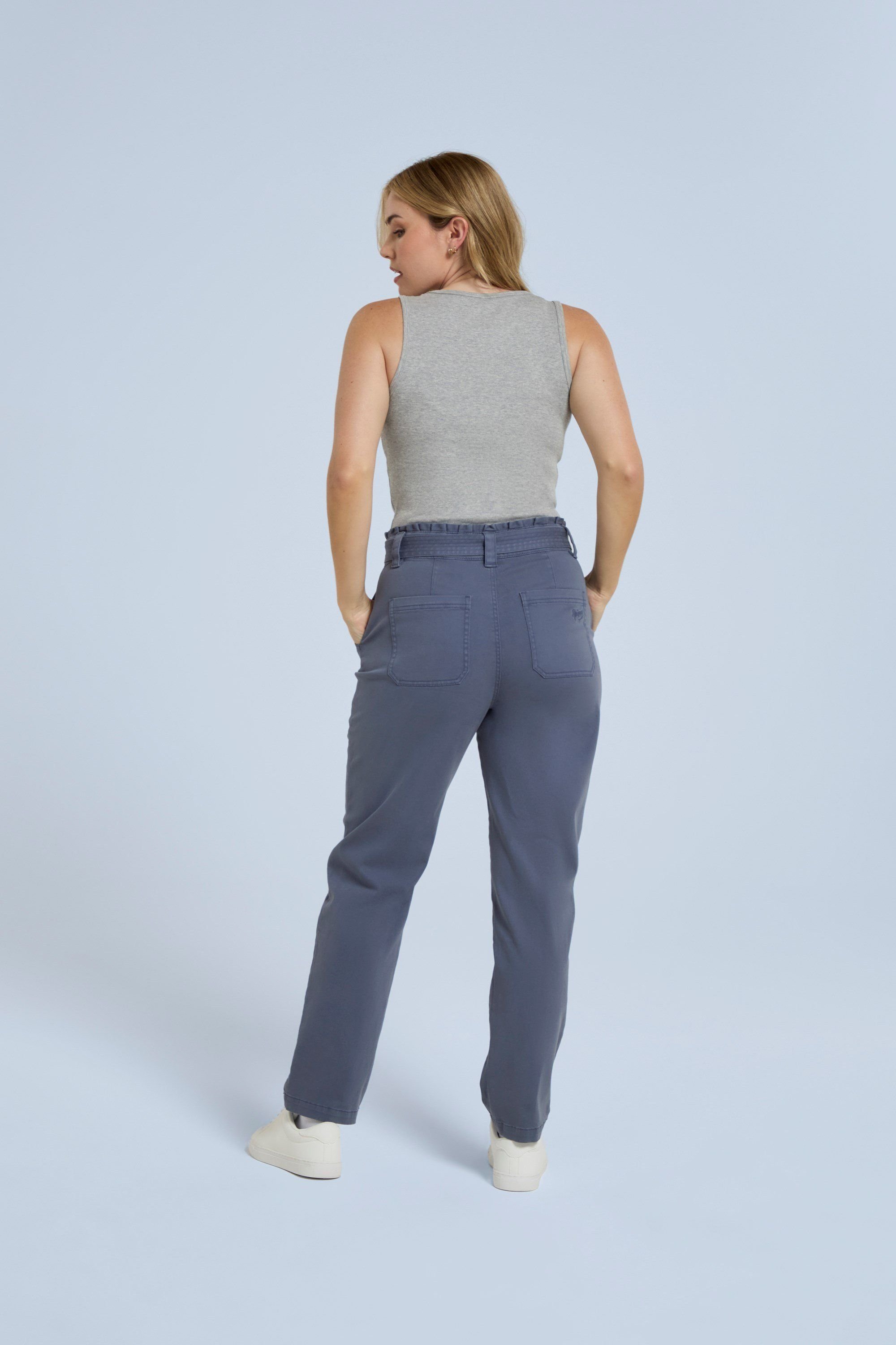 Animal Animal Women's 'Loren' Multiple Pockets Cotton Trousers in Navy - 4