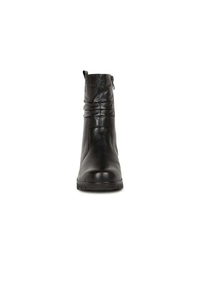 Caprice Caprice Women's 'Bella' Warm Lined Ankle Boots in Black - 3