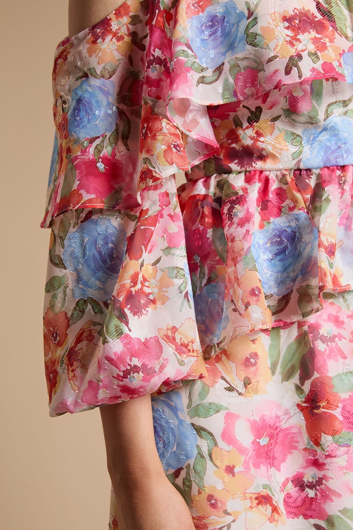 Dorothy Perkins Dorothy Perkins Women's DP Luxe Floral Ruffle Cold Shoulder Peplum Midi Dress - 4
