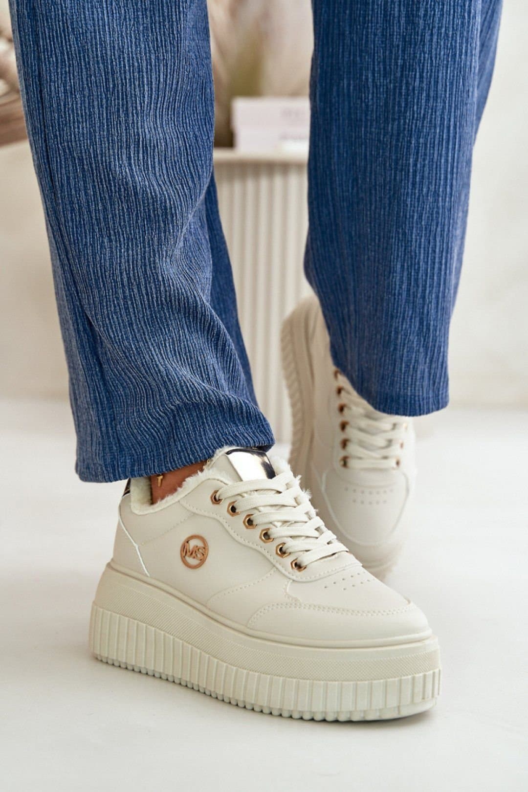 Love Lace Love Lace Beige Fur-Lined Platform Sneakers