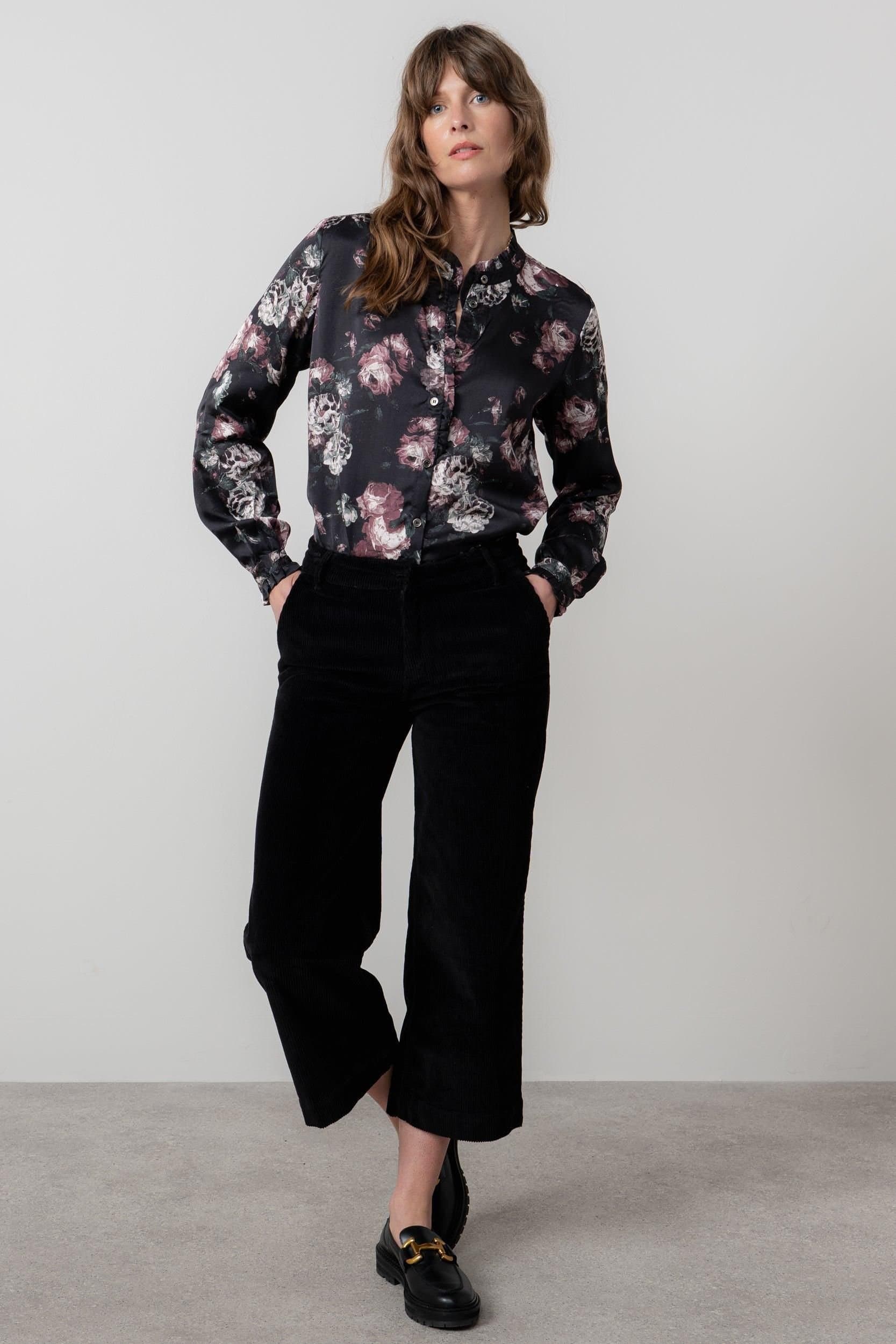 Lily & Me Lily & Me Women's Isla Stretch Jumbo Cord Cropped Trousers in Black