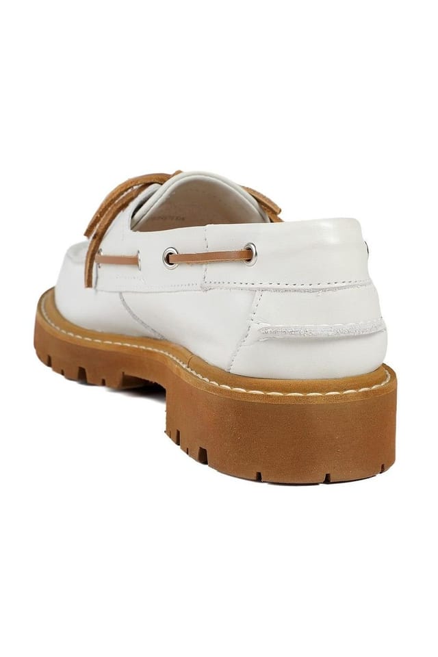 Jones Bootmaker Jones Bootmaker Women's Perdita Leather Platform Moccasins in White - 3