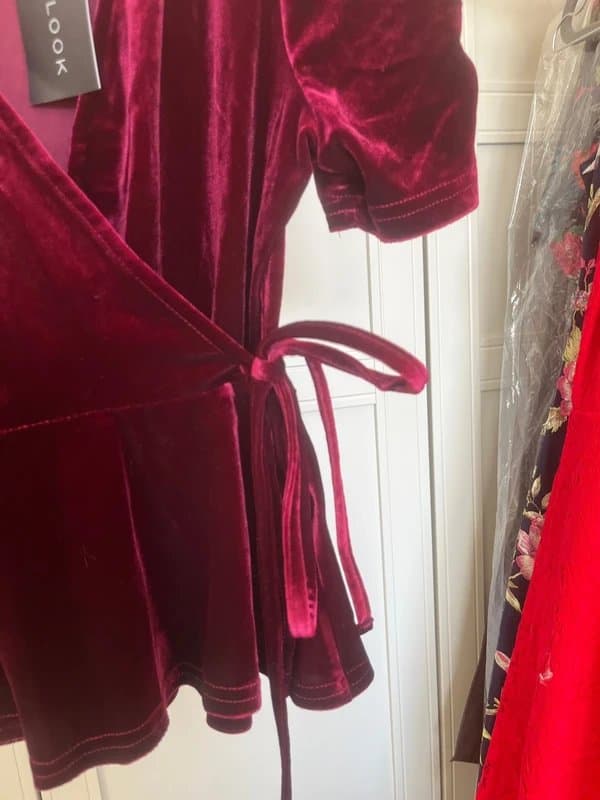 New Look New Look Velvet crossover top new