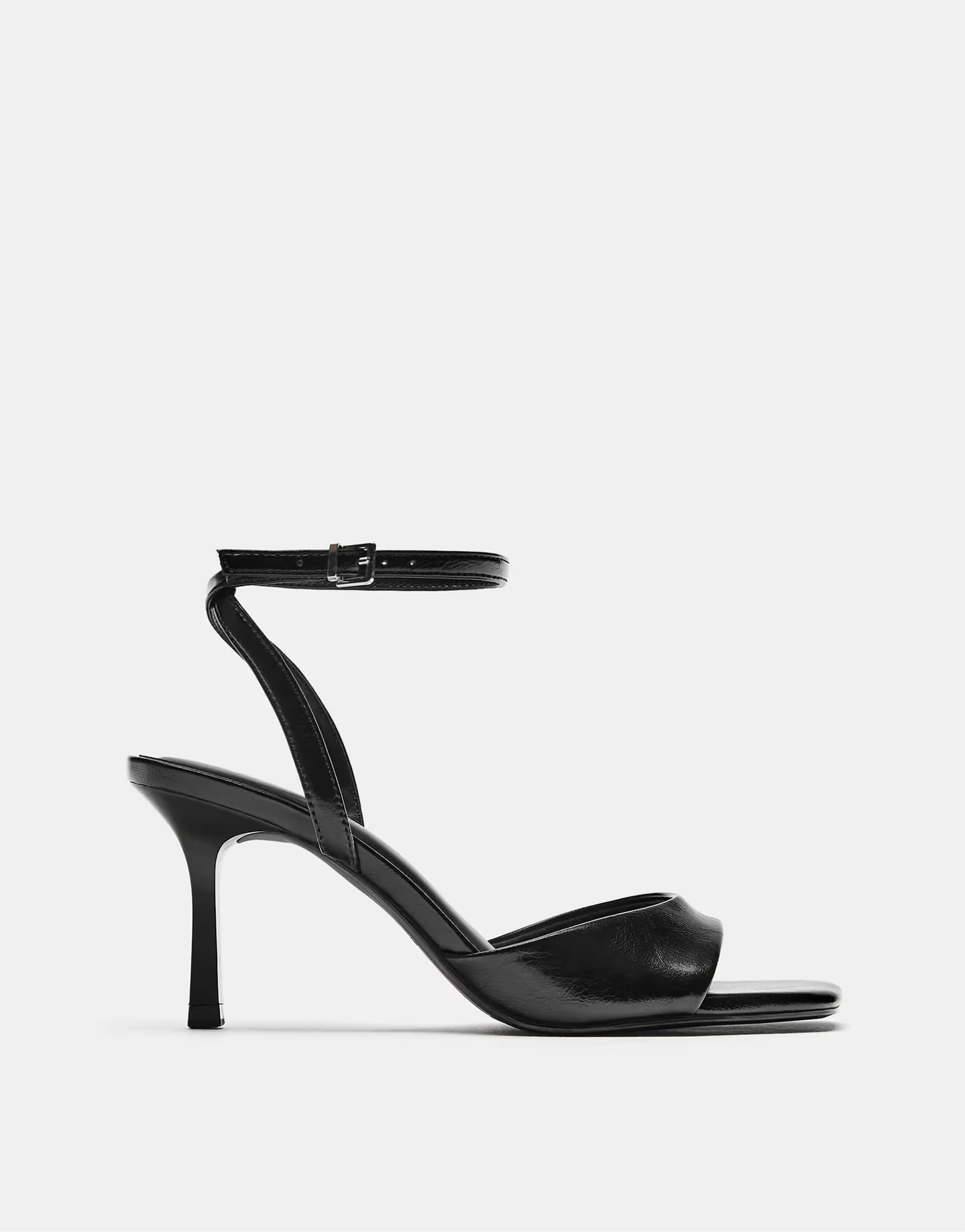 ASOS Pull&Bear Heeled sandals in black